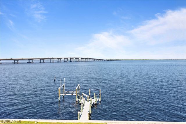 1211 Caloosa PT, Fort Myers, FL 33901