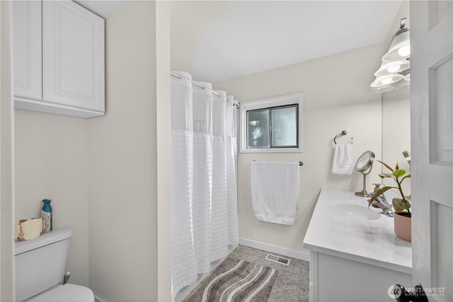 19933 Cook Road, Burlington, WA 98233