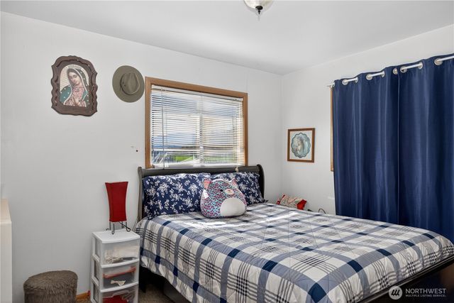 19933 Cook Road, Burlington, WA 98233