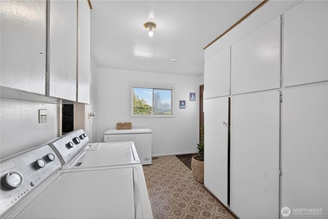 19933 Cook Road, Burlington, WA 98233