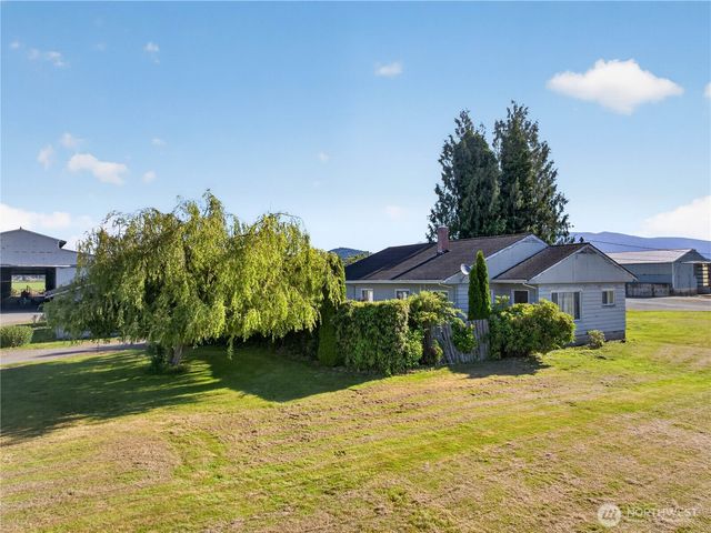 19933 Cook Road, Burlington, WA 98233