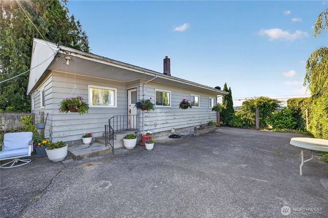 19933 Cook Road, Burlington, WA 98233