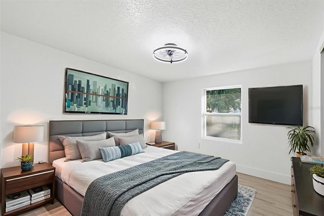 2305 E 148TH AVENUE, Lutz, FL 33549