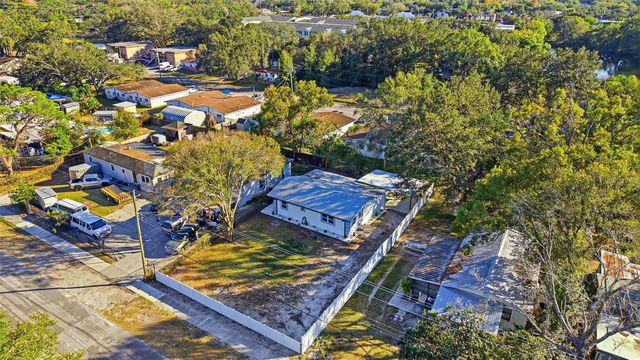 2305 E 148TH AVENUE, Lutz, FL 33549