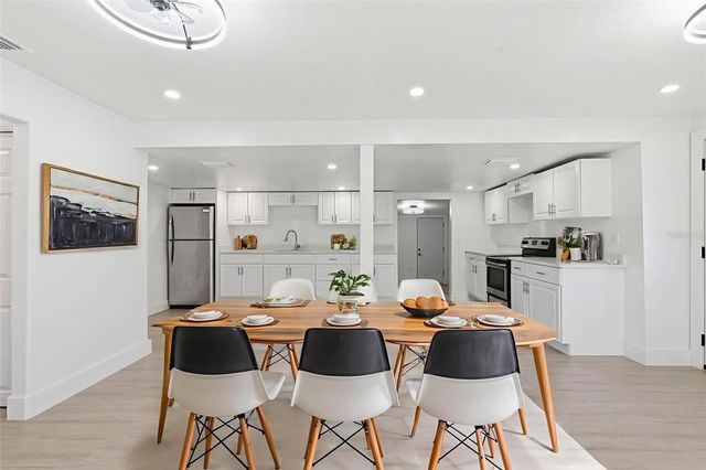 2305 E 148TH AVENUE, Lutz, FL 33549