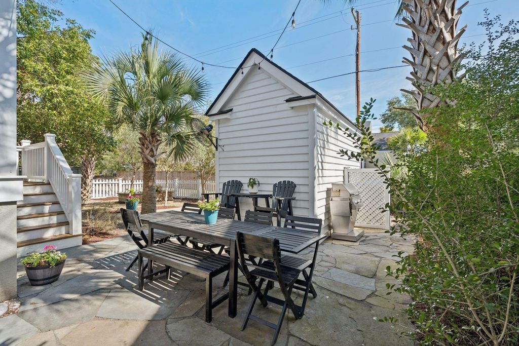 Image 52 of property listing at 46 Eastlake Road, Mount Pleasant, SC 29464