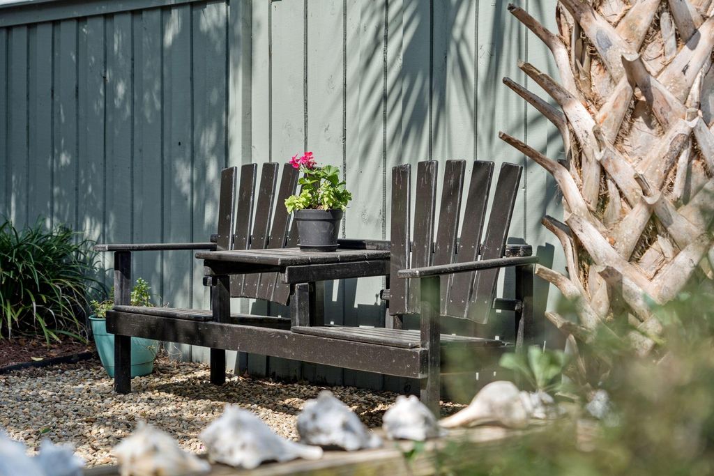 Image 58 of property listing at 46 Eastlake Road, Mount Pleasant, SC 29464