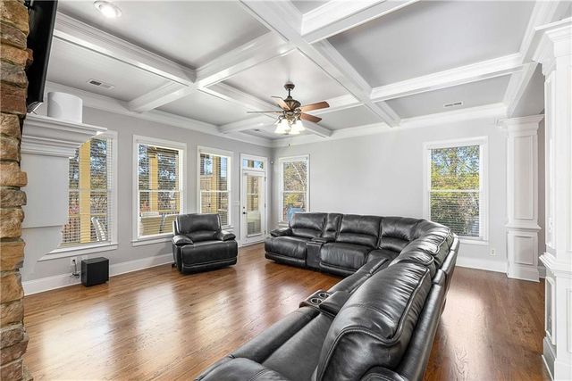 679 Crystal Cove Court, Loganville, GA 30052