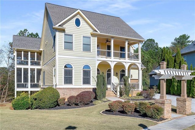 679 Crystal Cove Court, Loganville, GA 30052