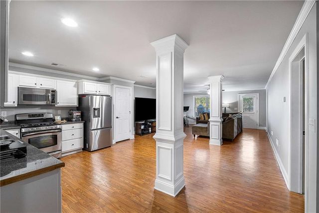 679 Crystal Cove Court, Loganville, GA 30052