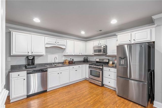 679 Crystal Cove Court, Loganville, GA 30052