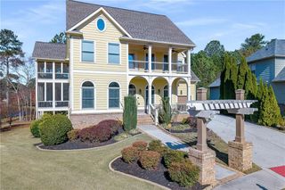 679 Crystal Cove Court, Loganville, GA 30052