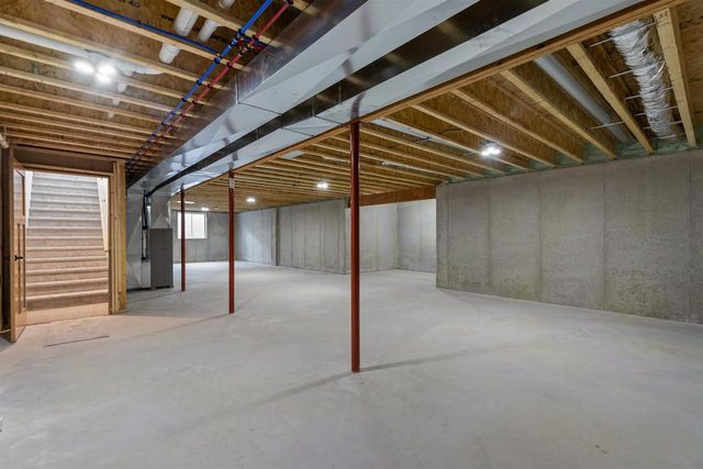 1232 S KENSINGTON DRIVE, Appleton, WI 54915
