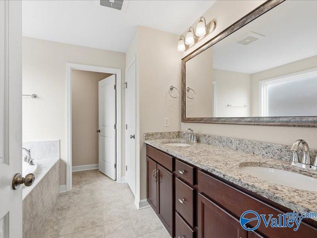 140 Fargo Circle, Madison, AL 35756