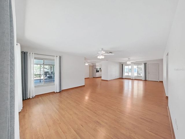 1100 CANTERBURY ROAD, Clearwater, FL 33764