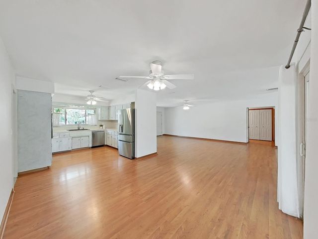 1100 CANTERBURY ROAD, Clearwater, FL 33764