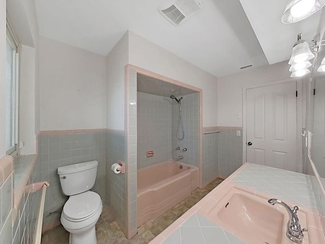 1100 CANTERBURY ROAD, Clearwater, FL 33764