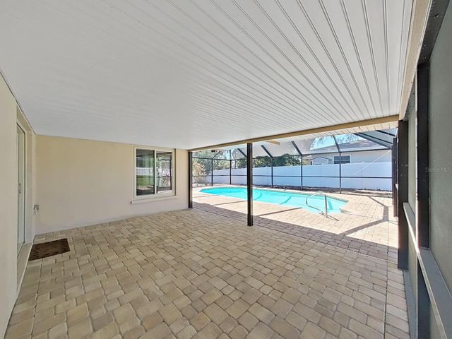 1100 CANTERBURY ROAD, Clearwater, FL 33764