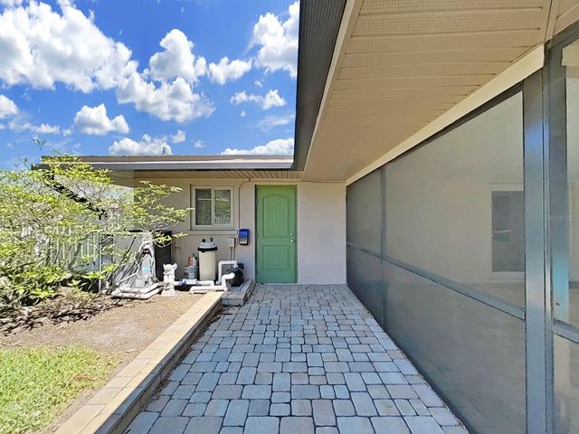 1100 CANTERBURY ROAD, Clearwater, FL 33764