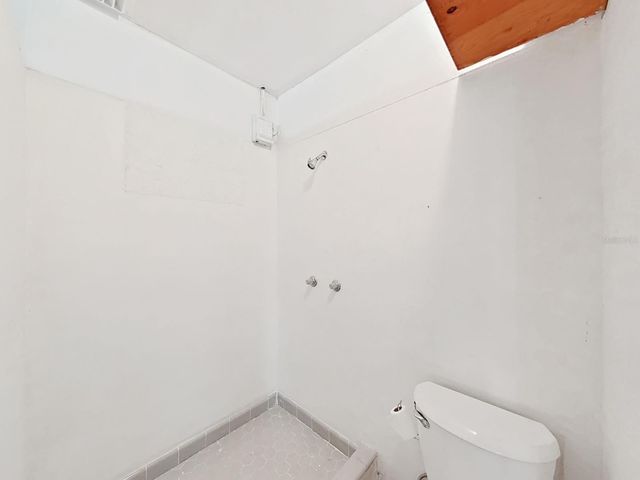 1100 CANTERBURY ROAD, Clearwater, FL 33764