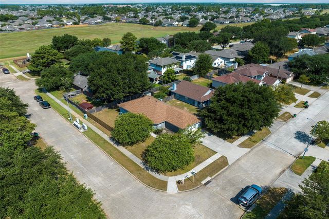 18103 Gravenhurst Lane, Tomball, TX 77377