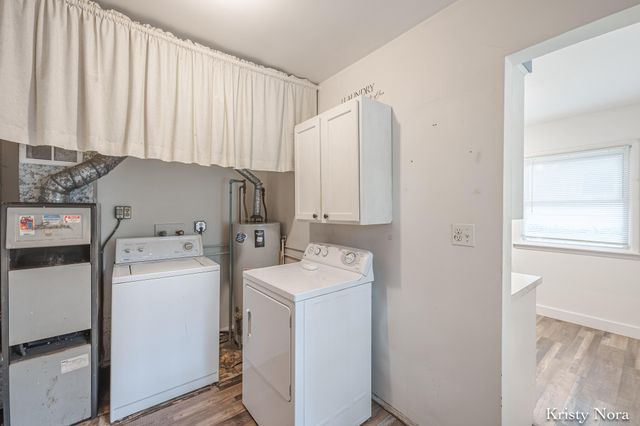 4329 Laura Street NW, Comstock Park, MI 49321