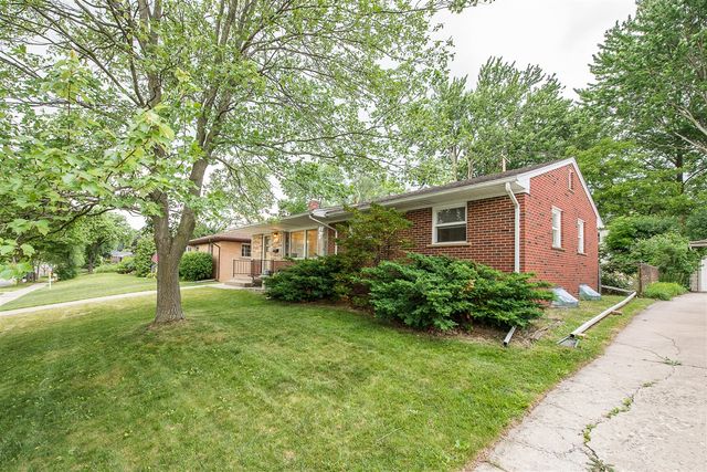 1210 Arella Boulevard, Ann Arbor, MI 48103