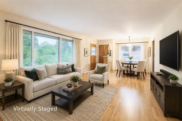 1210 Arella Boulevard, Ann Arbor, MI 48103