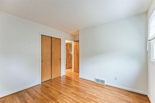 1210 Arella Boulevard, Ann Arbor, MI 48103