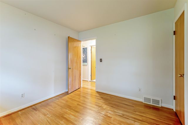 1210 Arella Boulevard, Ann Arbor, MI 48103