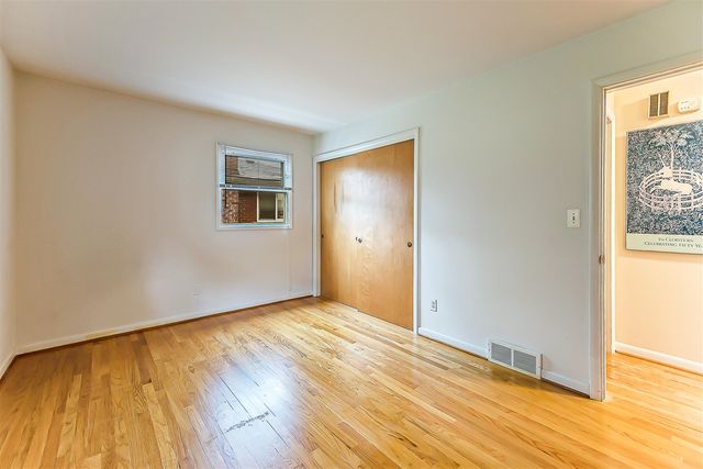 1210 Arella Boulevard, Ann Arbor, MI 48103