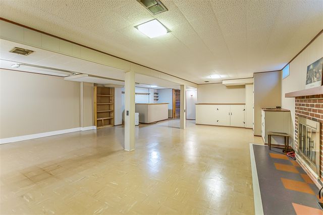 1210 Arella Boulevard, Ann Arbor, MI 48103