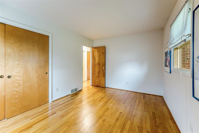 1210 Arella Boulevard, Ann Arbor, MI 48103
