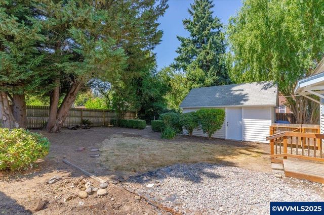 1875 High St SE, Salem, OR 97302