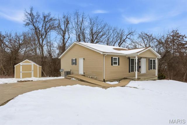 186 W 19th Street, Alton, IL 62002