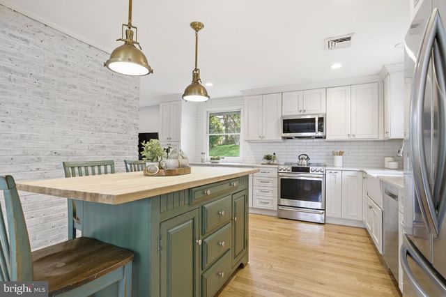 3104 N PROVIDENCE RD, Media, PA 19063