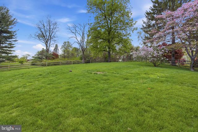 3104 N PROVIDENCE RD, Media, PA 19063