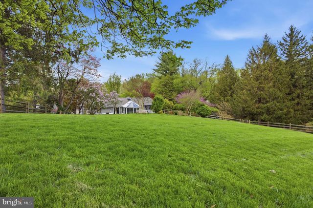 3104 N PROVIDENCE RD, Media, PA 19063