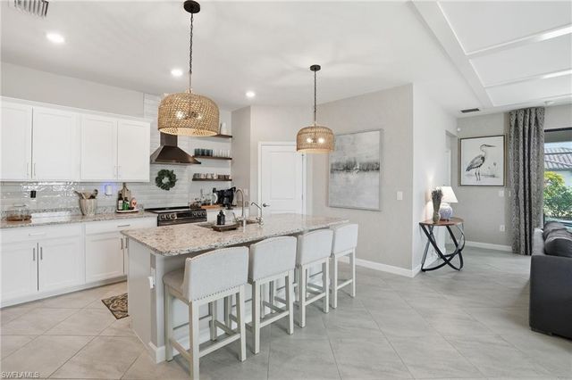 11611 Timber Creek DR, Fort Myers, FL 33913