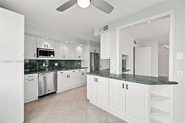 936 Intracoastal Drive 21A, Fort Lauderdale, FL 33304