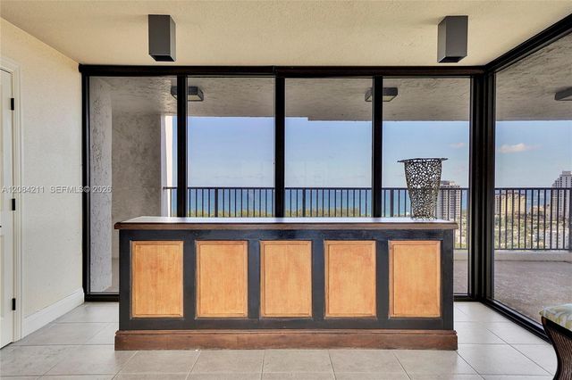 936 Intracoastal Drive 21A, Fort Lauderdale, FL 33304
