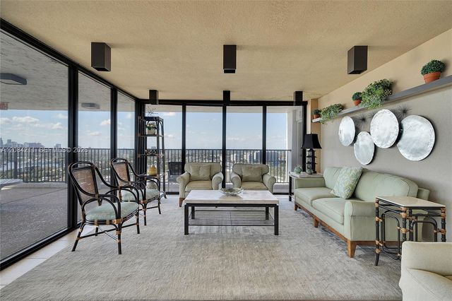 936 Intracoastal Drive 21A, Fort Lauderdale, FL 33304