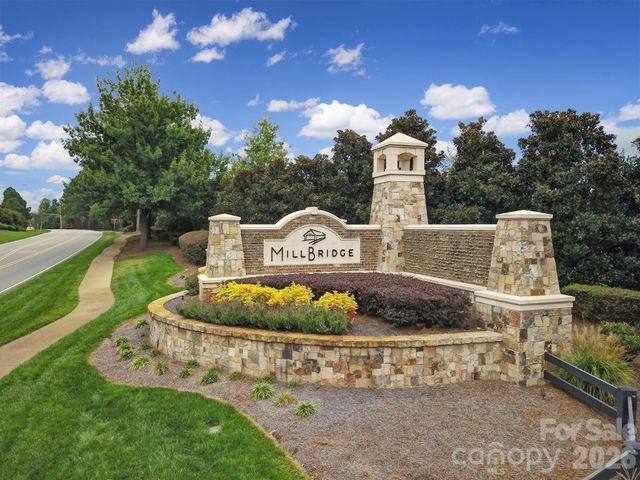 2001 Oakmere Road, Waxhaw, NC 28173