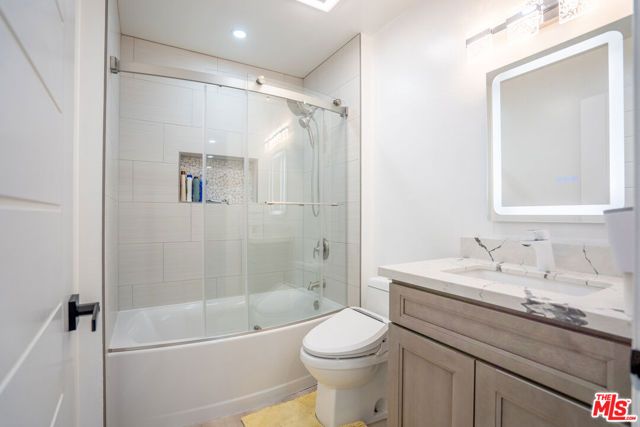 12203 Santa Gertrudes Avenue 64, La Mirada, CA 90638