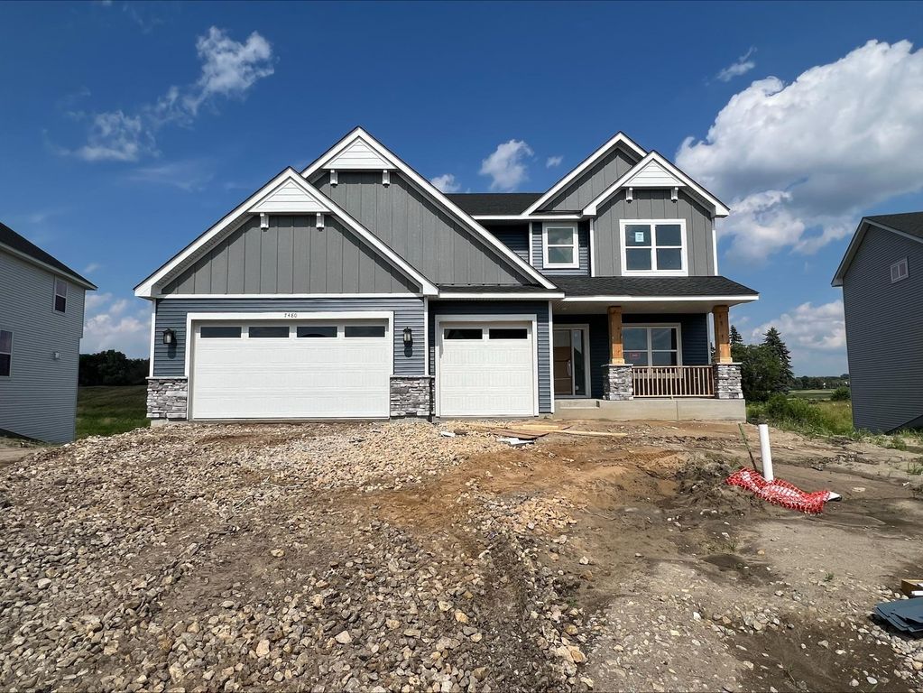 7480 Lotus Lane, Lino Lakes, MN 55038