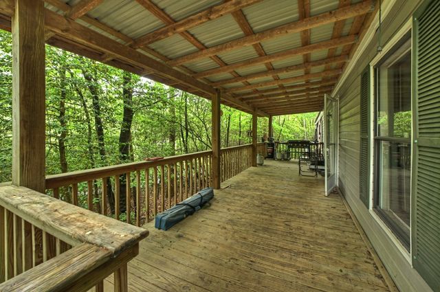 388 Jones Street, Blue Ridge, GA 30513