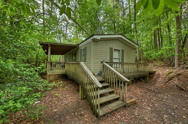 388 Jones Street, Blue Ridge, GA 30513