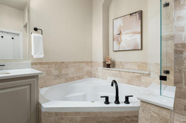 7800 Southwest PKWY 1010, Austin, TX 78735