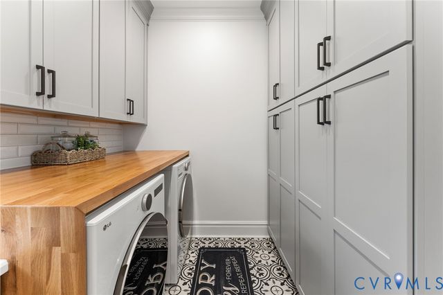13446 Bradley Bridge Rd, Chester, VA 23831