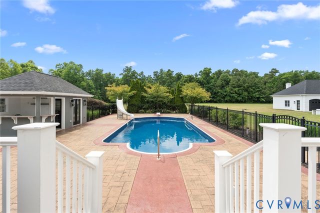 13446 Bradley Bridge Rd, Chester, VA 23831